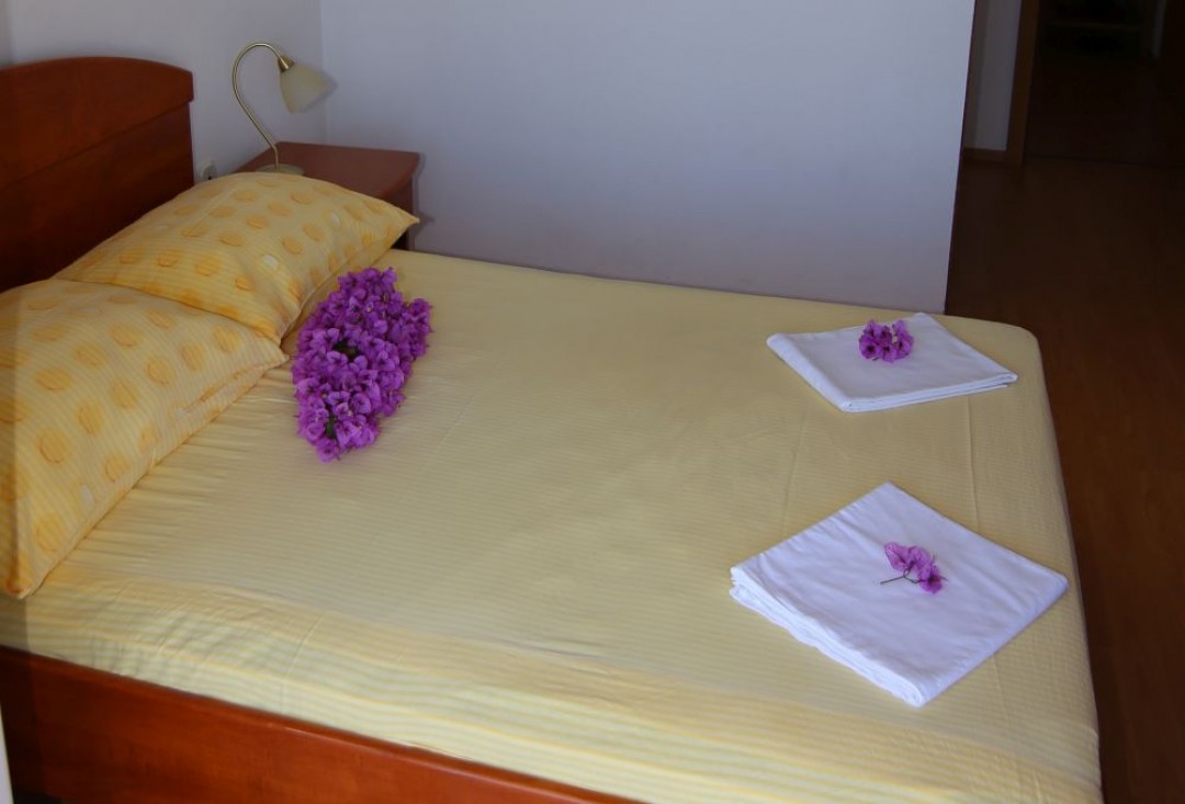 Villa-Skala-apartment-A1-22-interior-2